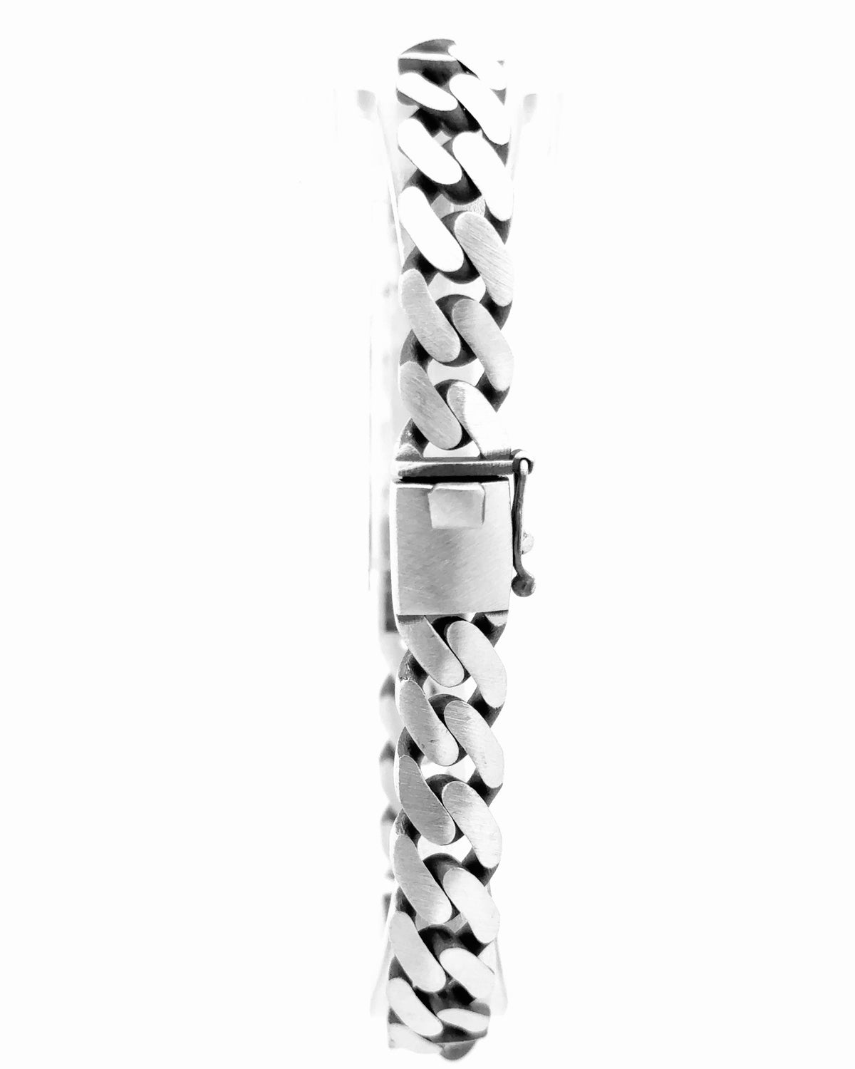 Wildline Curb Bracelet 3