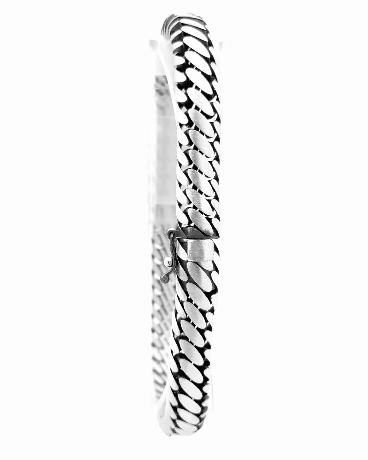 Eclipse Pavé Curb Bracelet 2