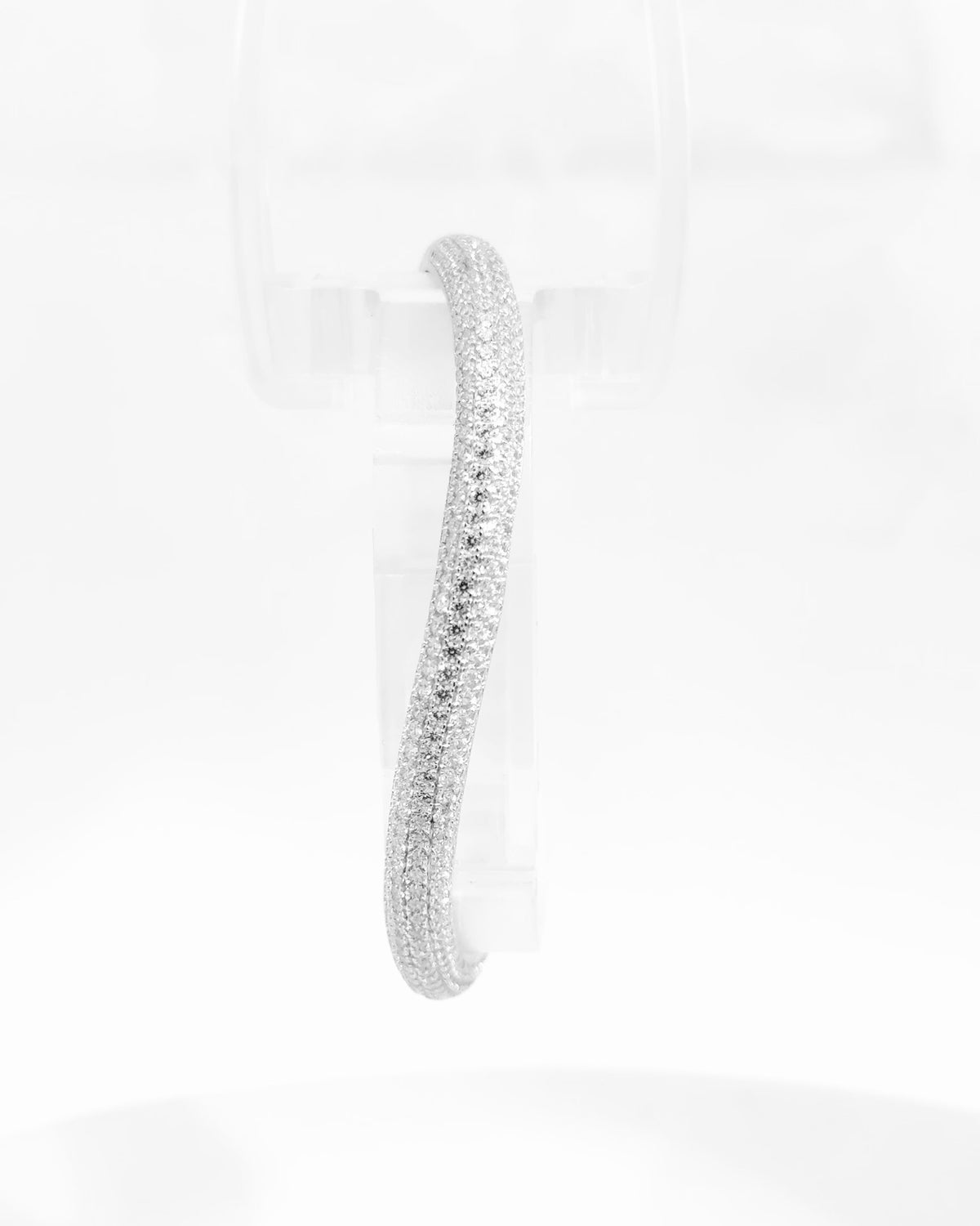Starlight Curve Bangle 1