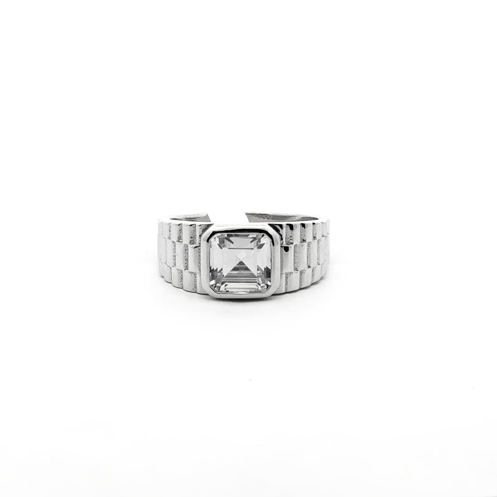 Octavia Crest Ring 1