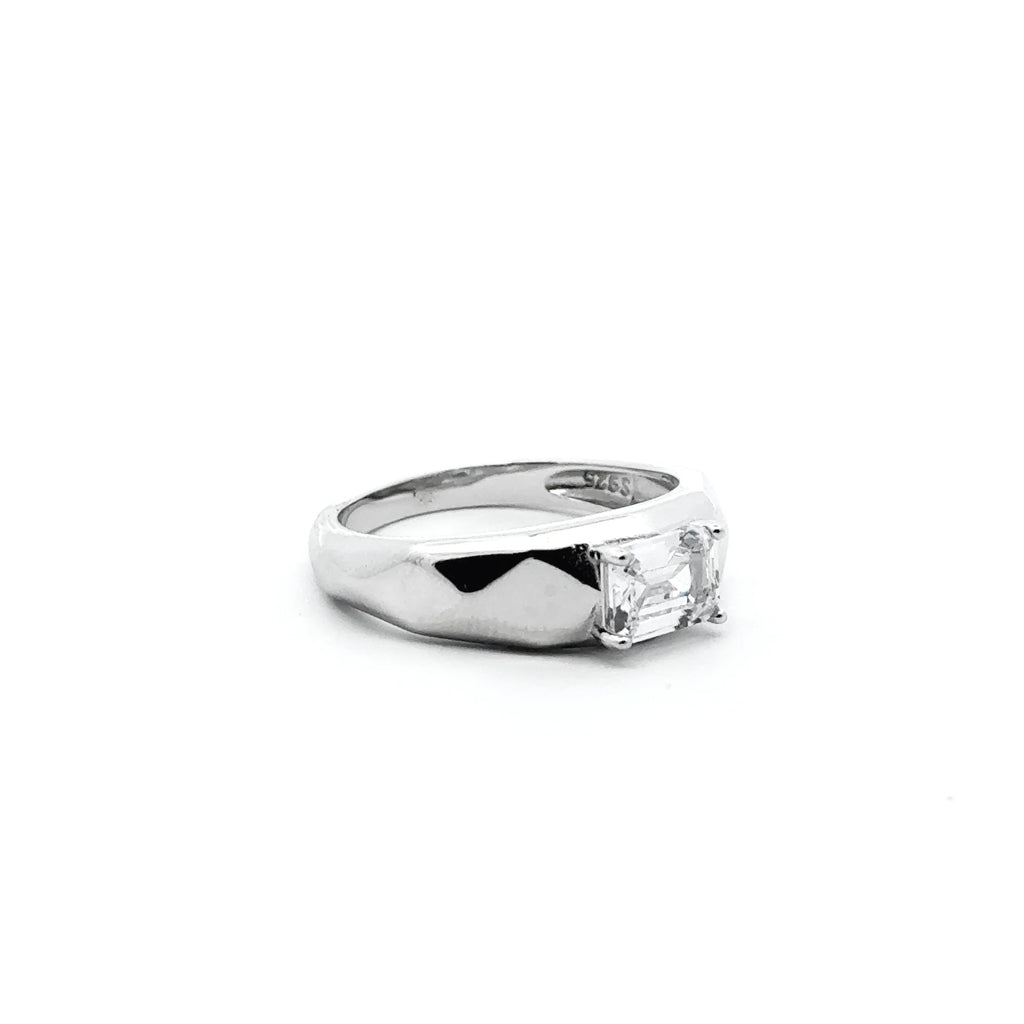 Classic Prism Ring 3