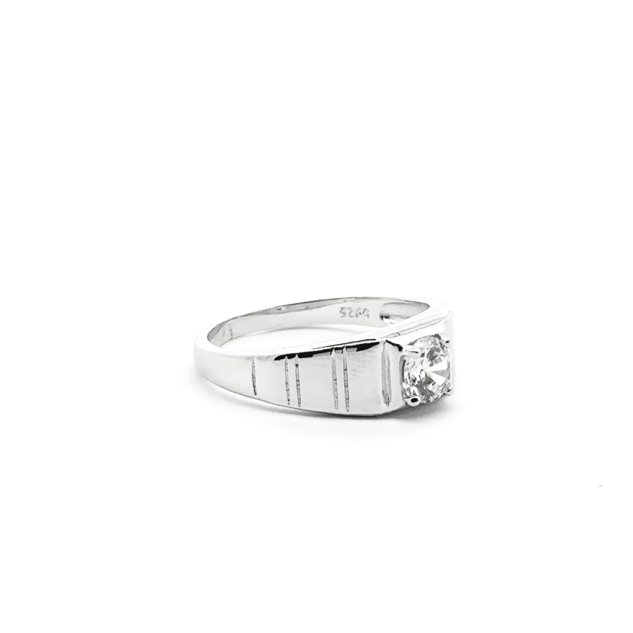 Royal Ridge Ring 3