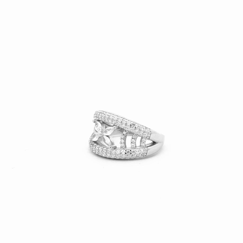 Crisscross Petal Ring 2