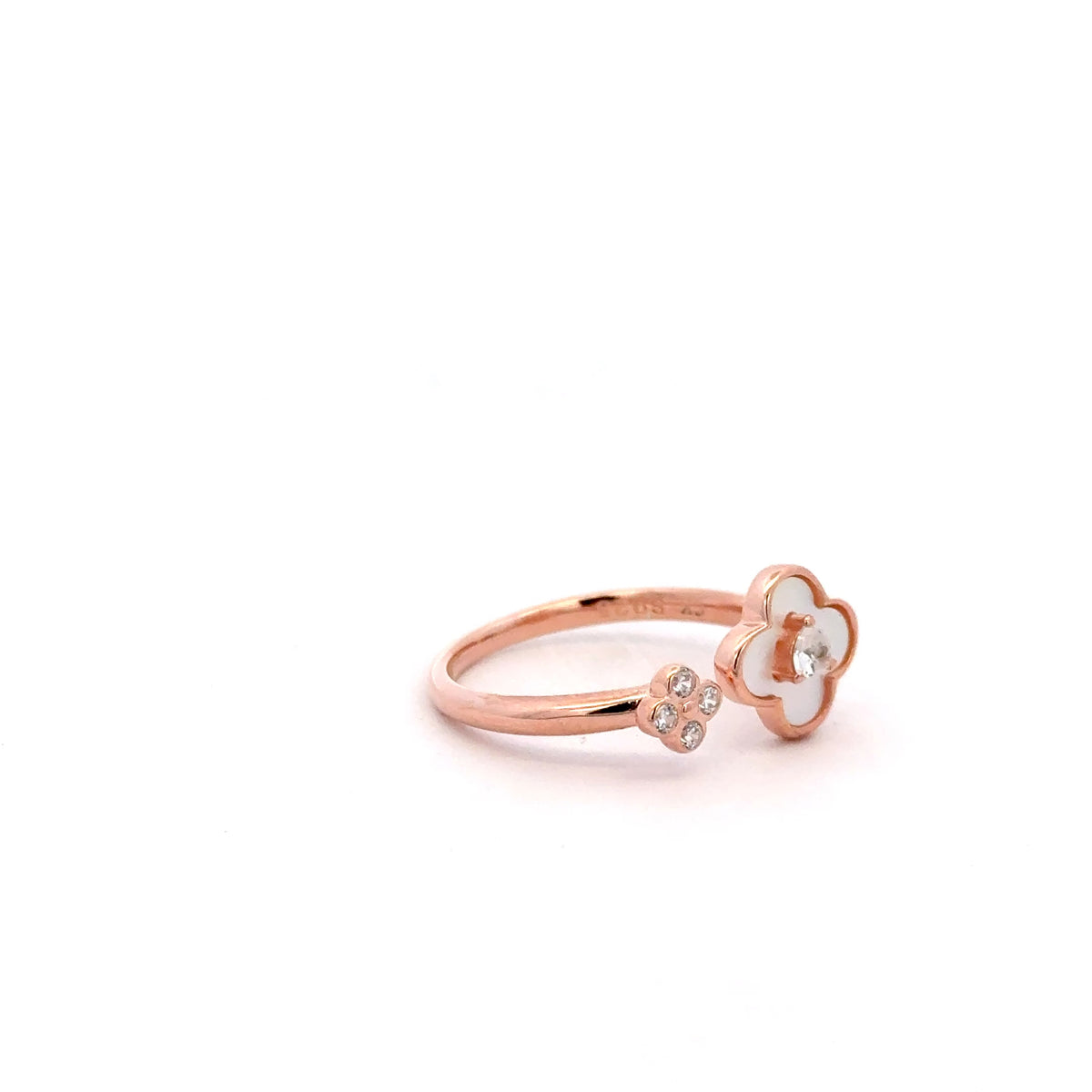 Luckey Floral Ring 3