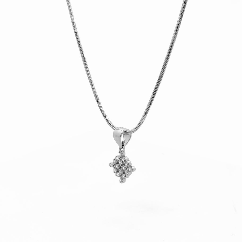 Witches Knot Pandant 3